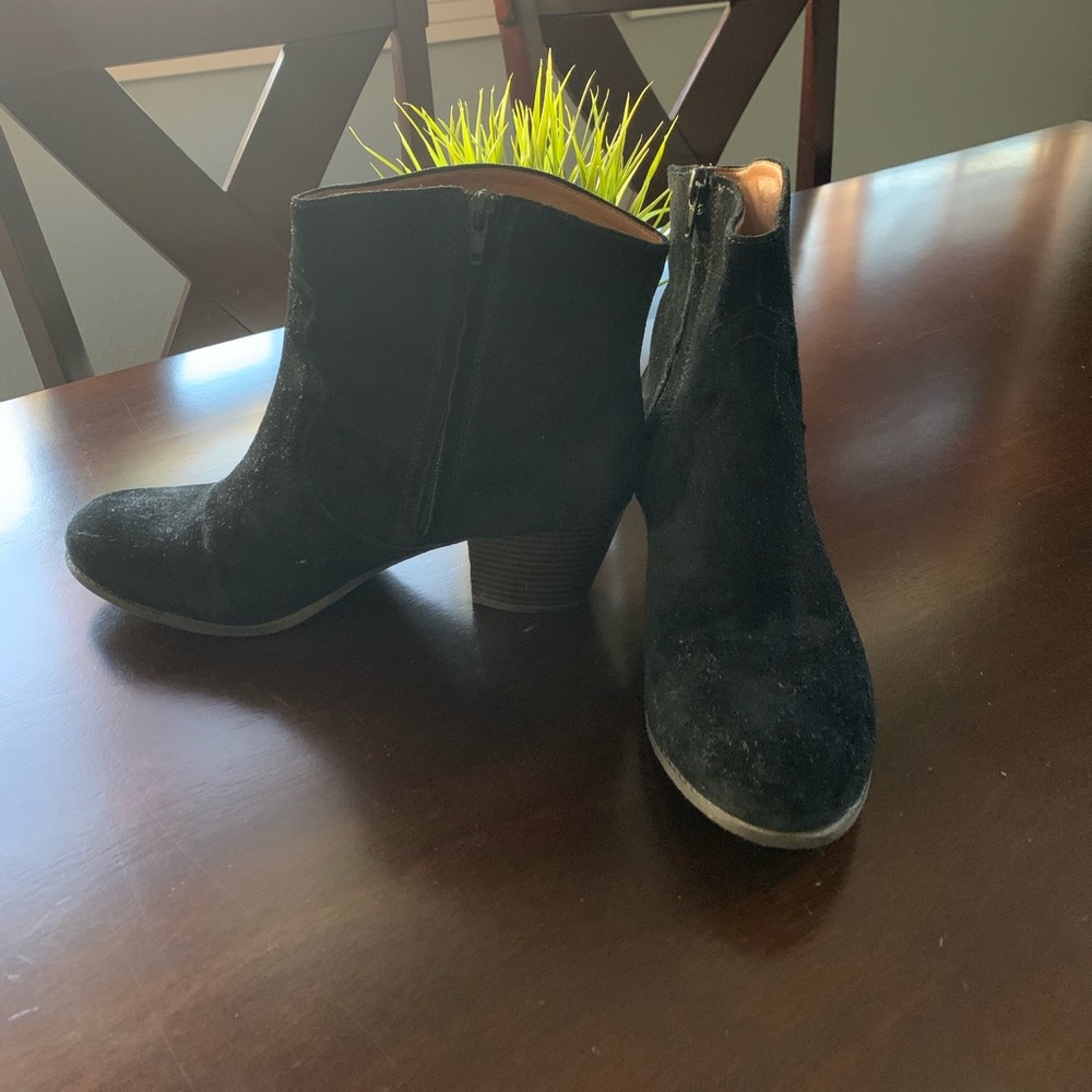 Lucky Brand Black Booties